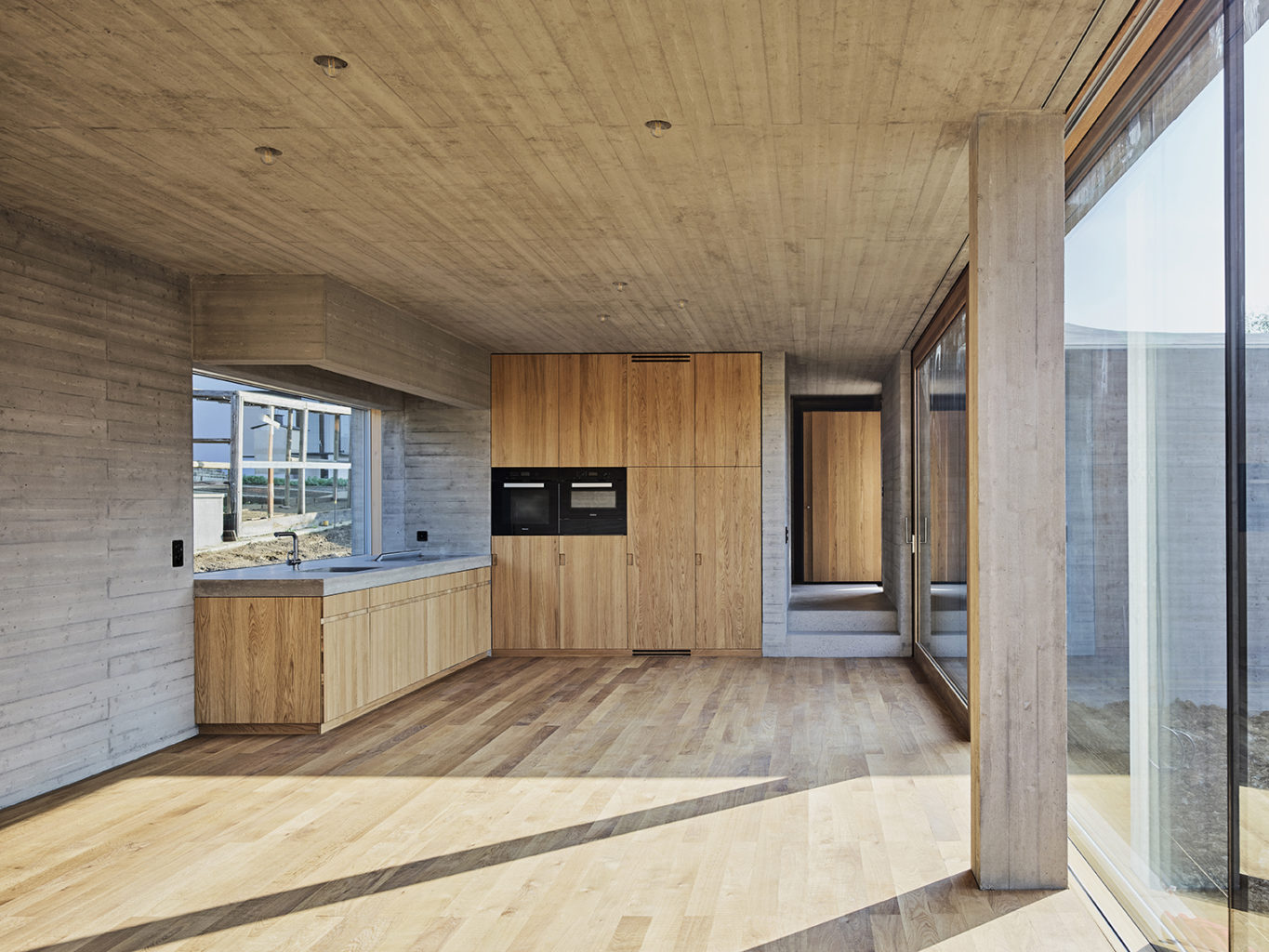 Wohnzimmer EG, Wohnhaus W, Seltisberg © Mark Niedermann Photography