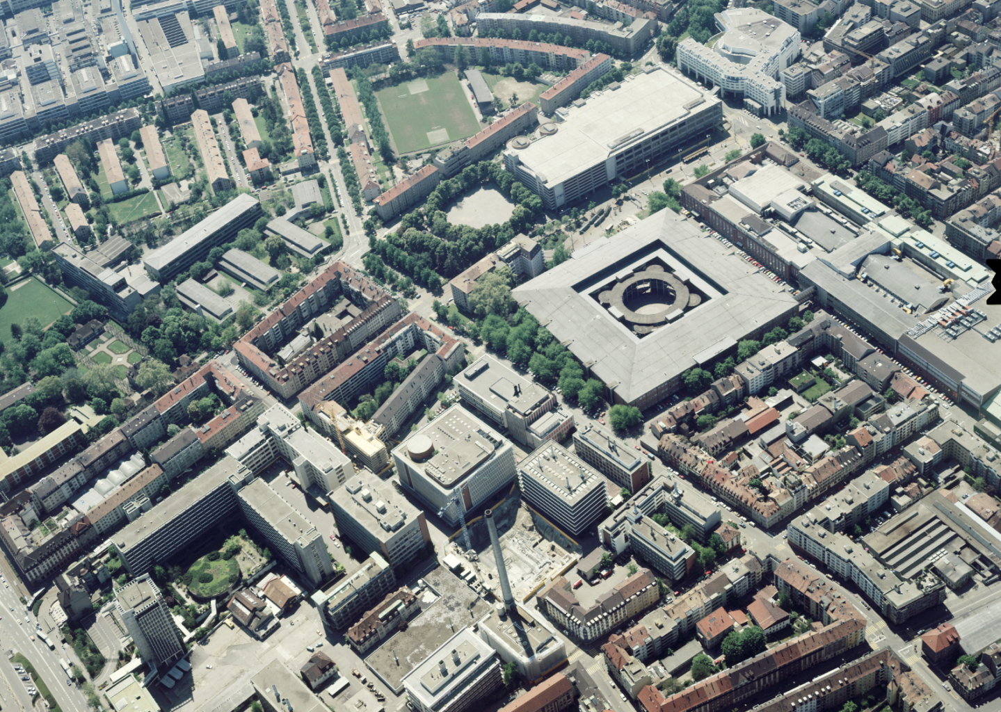 Blick auf das Messe Areal 1987 © Geodaten Kanton Basel-Stadt