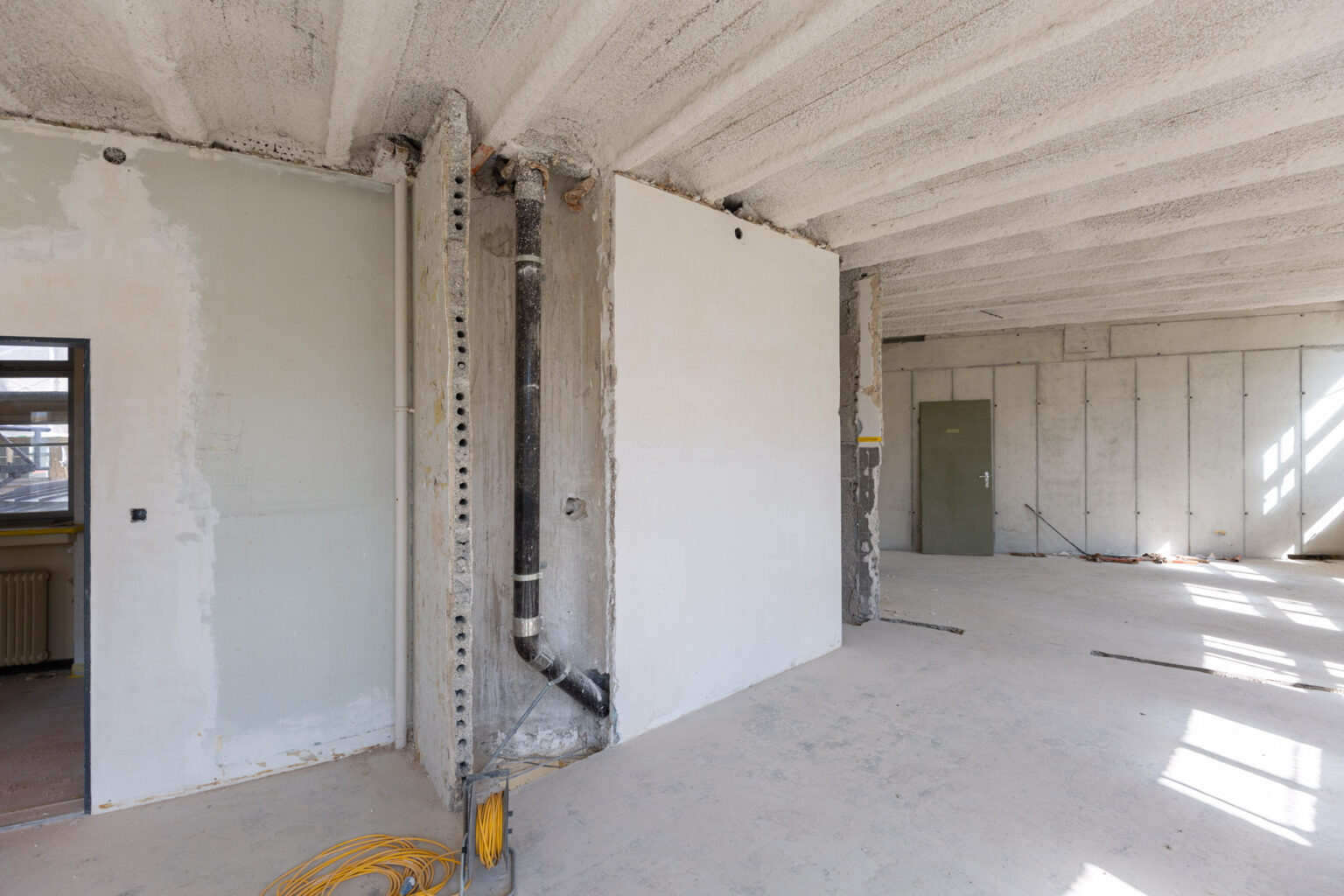 Die veraltete Haustechnik wird komplett ausgetauscht, weshalb die Sanierungsmassnahmen relativ umfangreich ausfallen. © Armin Schärer : Architektur Basel