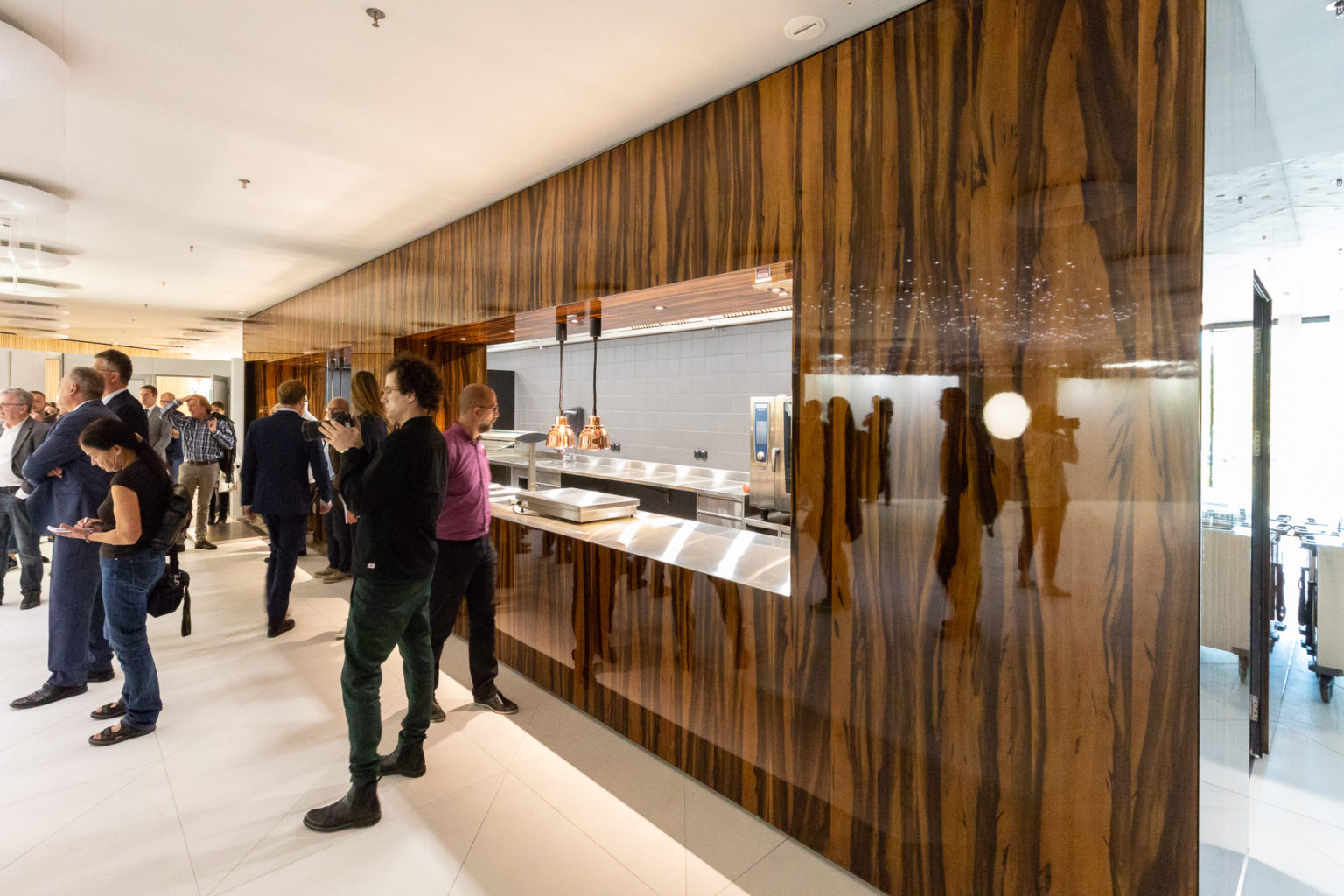 VIP Restaurant | St.Jakobshalle von Berrel Berrel Kräutler und Degelo Architekten, 2018 © Architektur Basel / A. Schärer