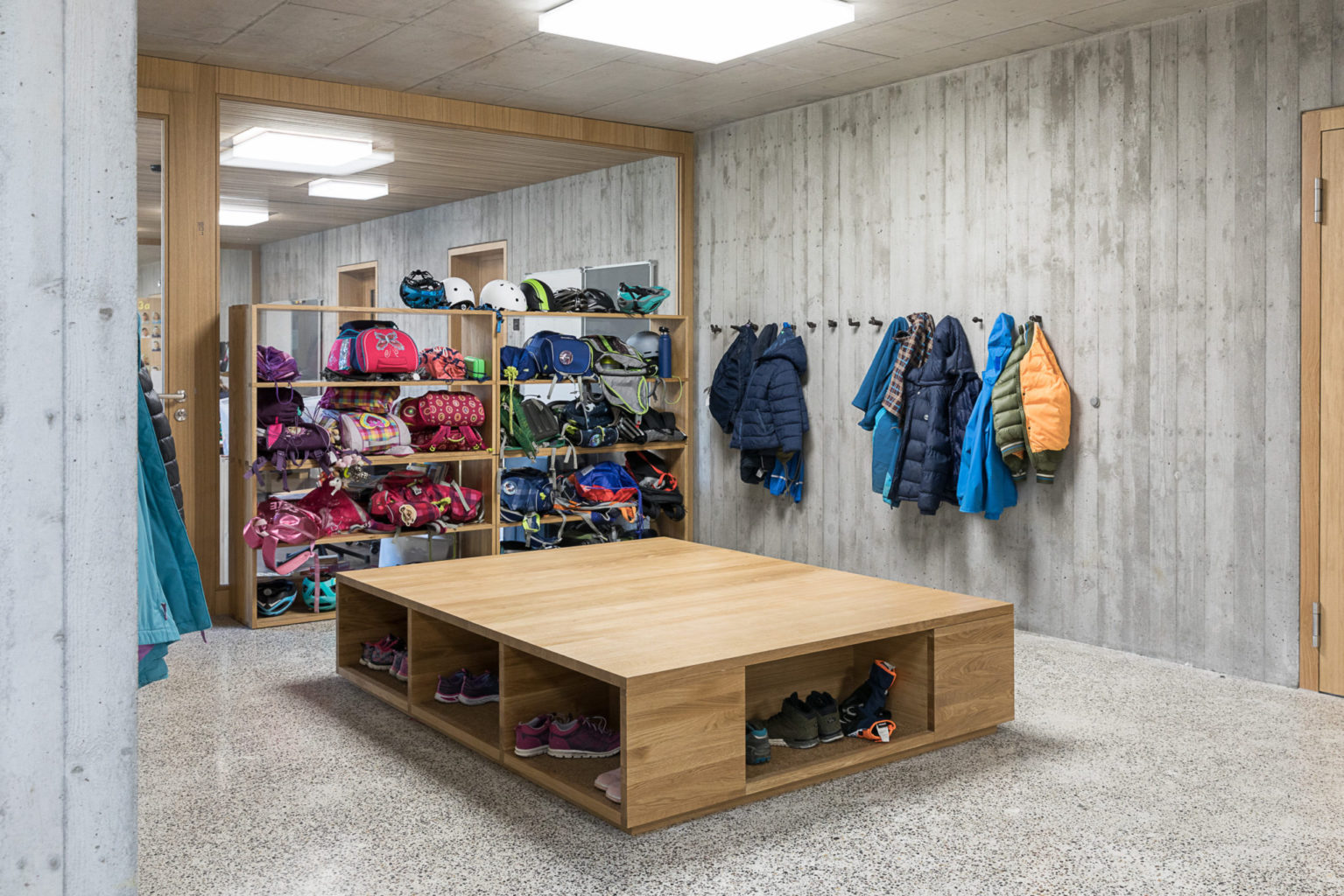 Die Kleiderhaken im alltäglichen im alltäglichen Gebrauch | Foto: © Marcel Scheible