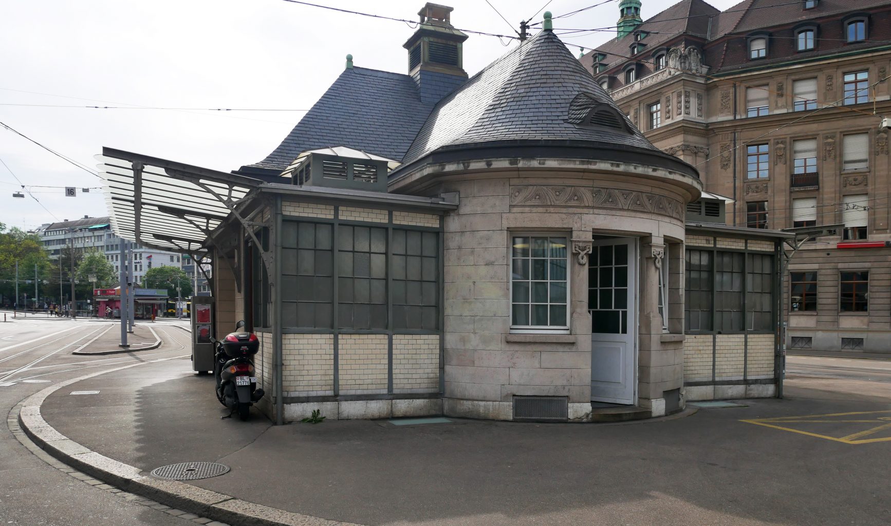 Tramhaltestelle von Gustav und Julius Kelterborn, Bild: © Architektur Basel