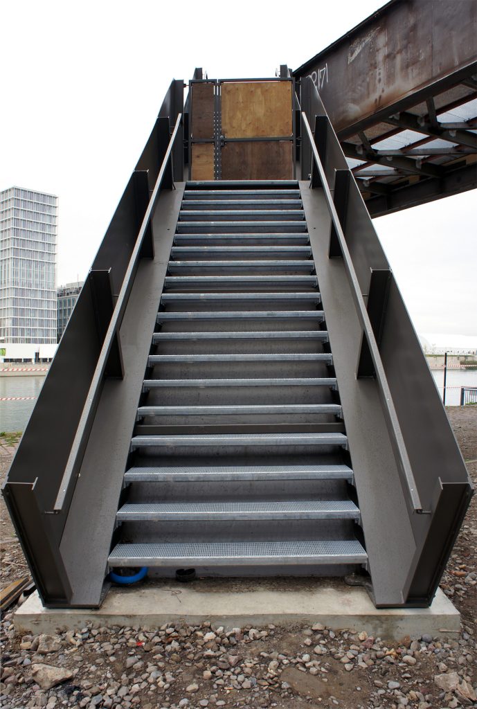 Neue Treppe zur Plattform © Architektur Basel