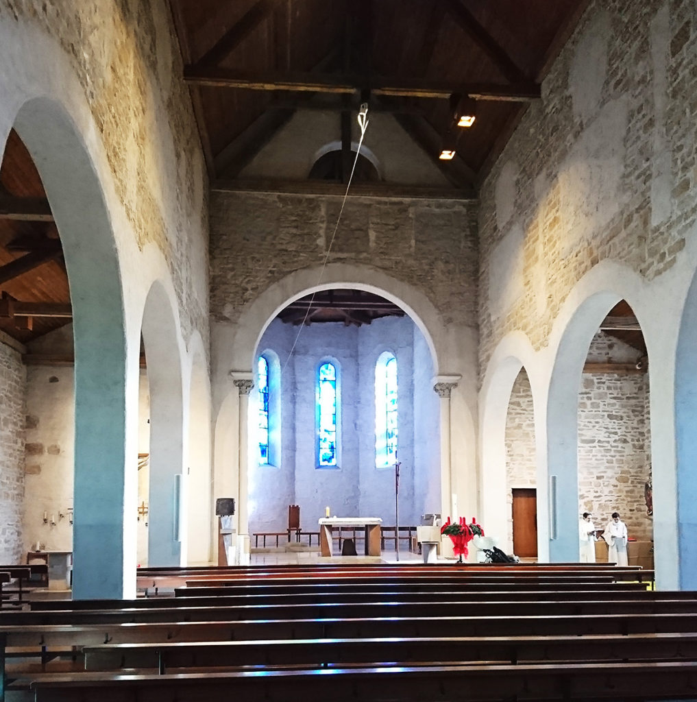 Jean Arp in der Kirche St. Peter und Paul in Oberwil © Architektur Basel