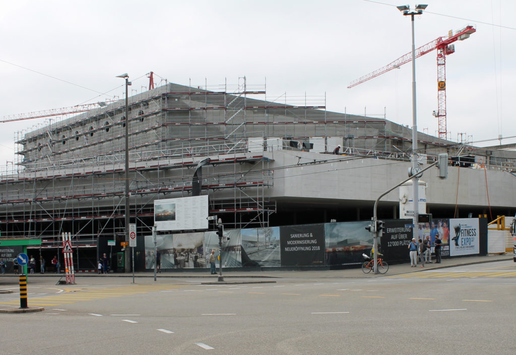 Baustellenbesuch St. Jakobshalle