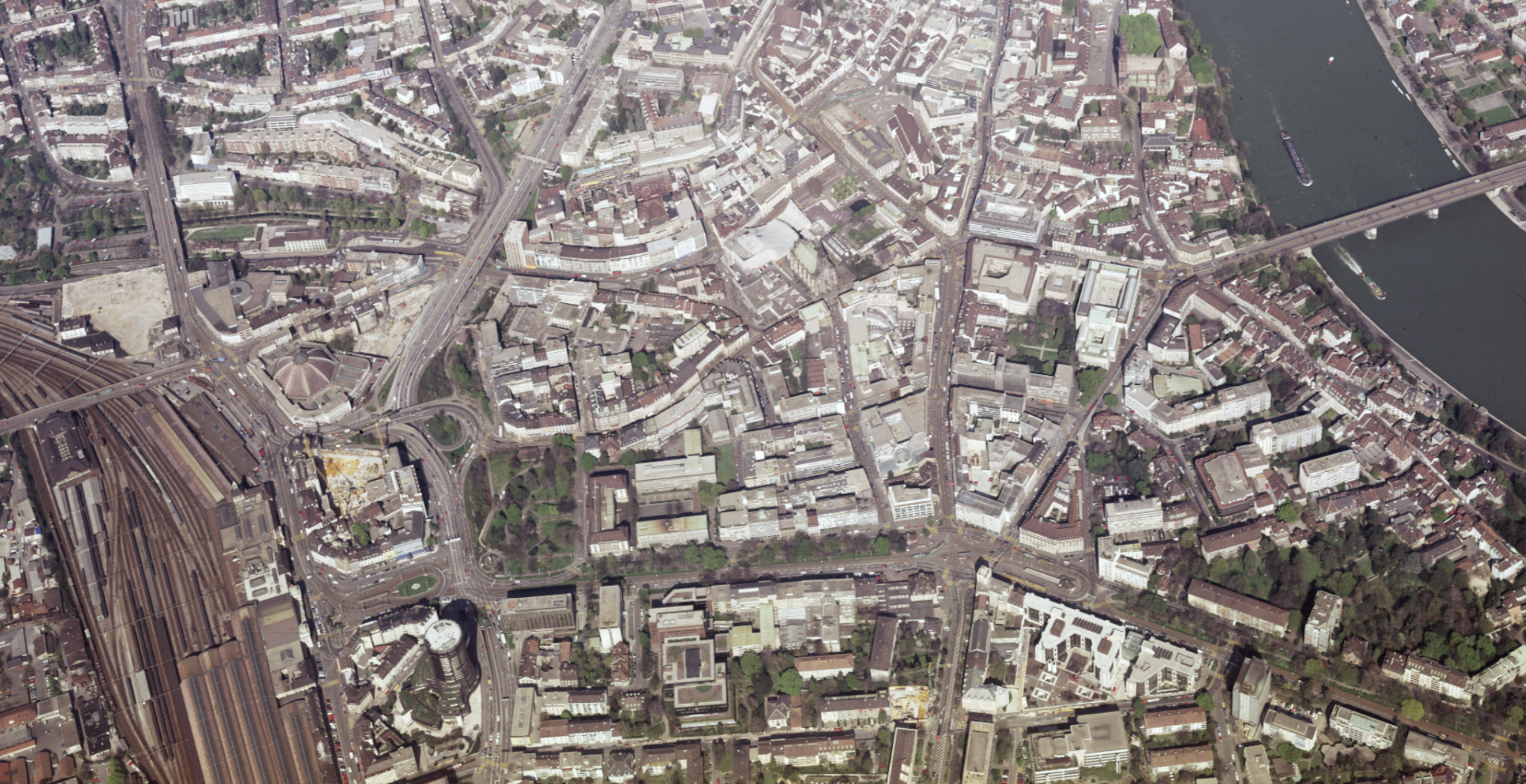 Die Basler Innenstadt im Jahre 1988 © Geodaten Kanton Basel-Stadt