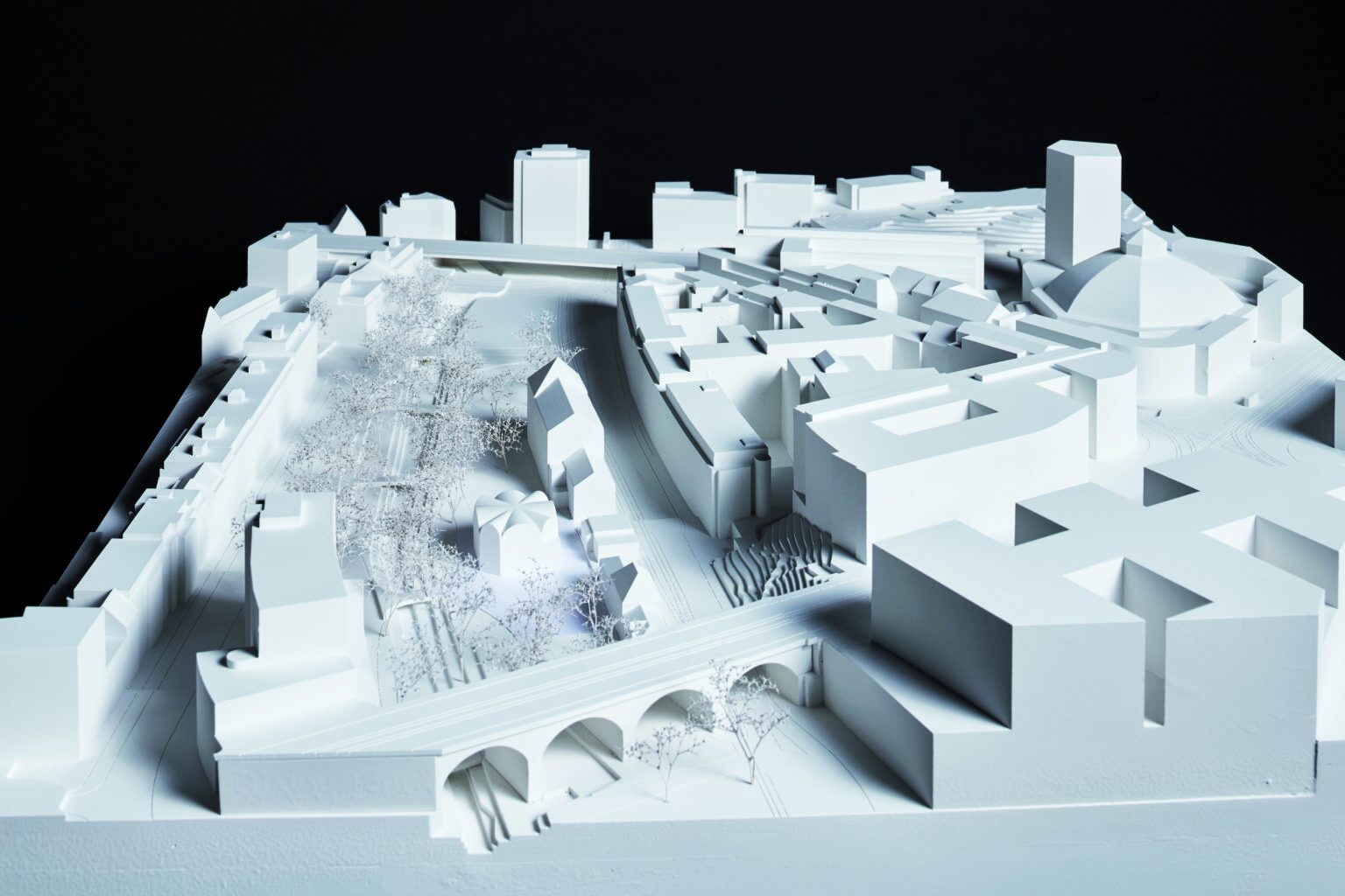 Modell des Siegerprojekts aus der Feder von Vécsey Schmidt Architekten © fotografie roman weyeneth
