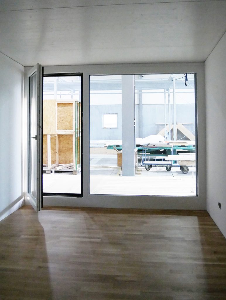 Holzmodul im Werk samt Innenausbau