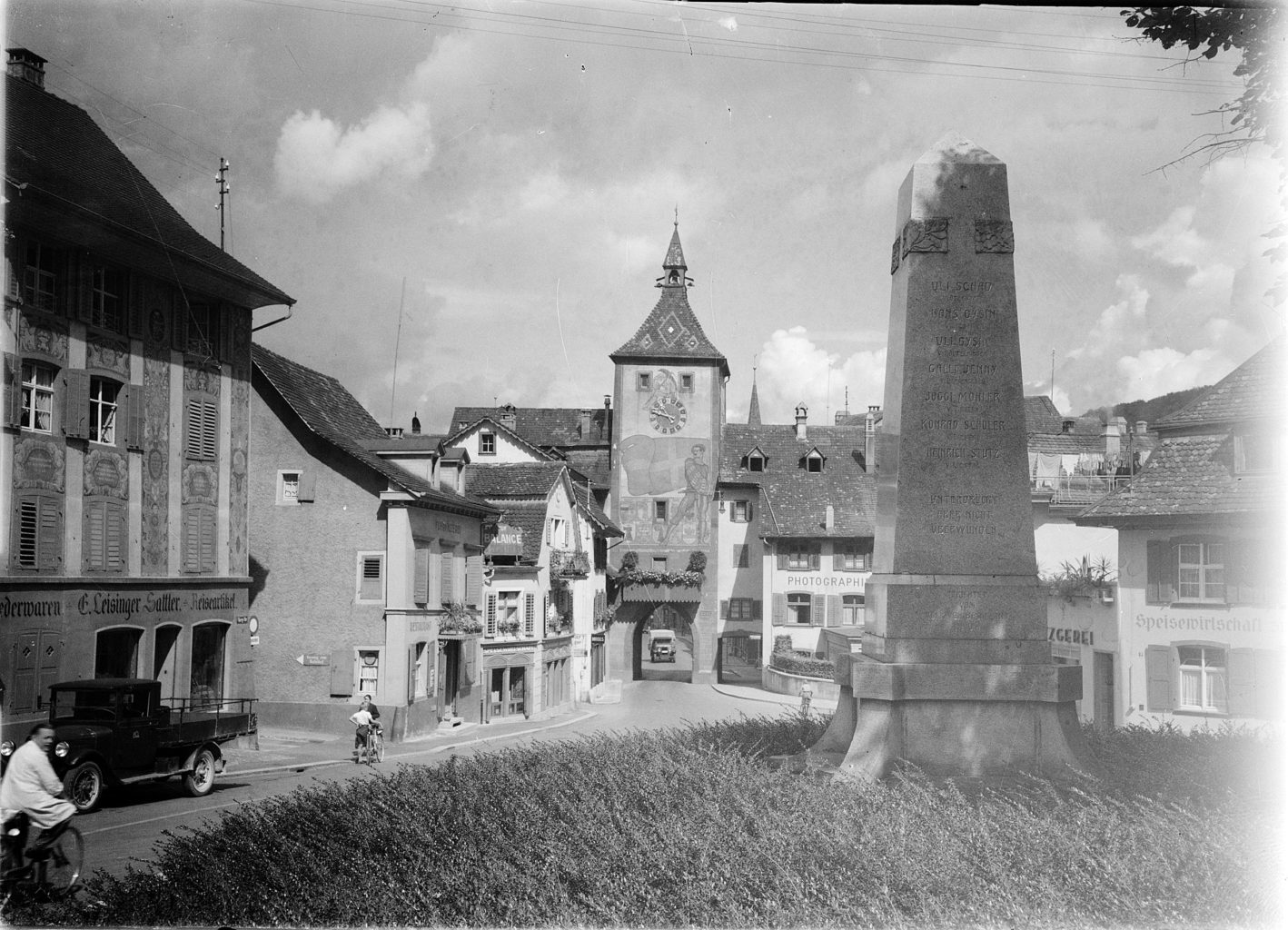 Blick vom Bauerndenkmal in Richtung Obertor, Liestal 1934, STABL_PA_6292_01.277, Fotosammlung Seiler Arnold und Junior, Liestal, Staatsarchiv Basel-Landschaft