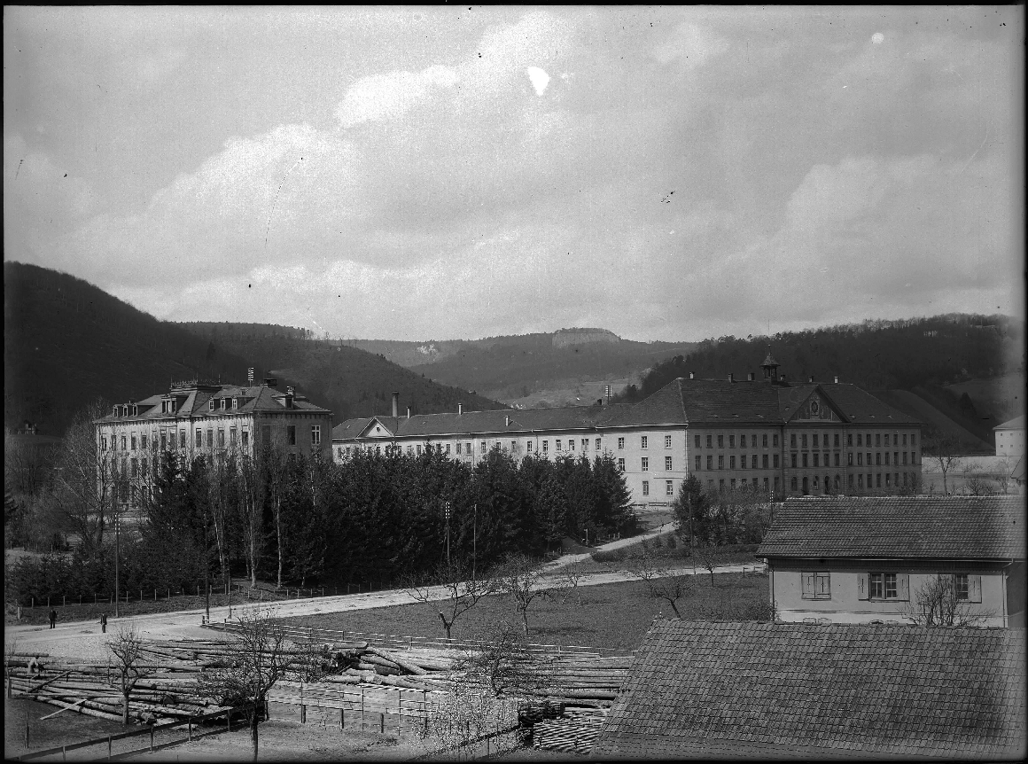 Birmann-Spital (1875) und «Pfrund» (1854), Liestal STABL_PA_6412_02_01_231, Fotoarchiv Firma Lüdin AG, Liestal, Staatsarchiv Basel-Landschaft