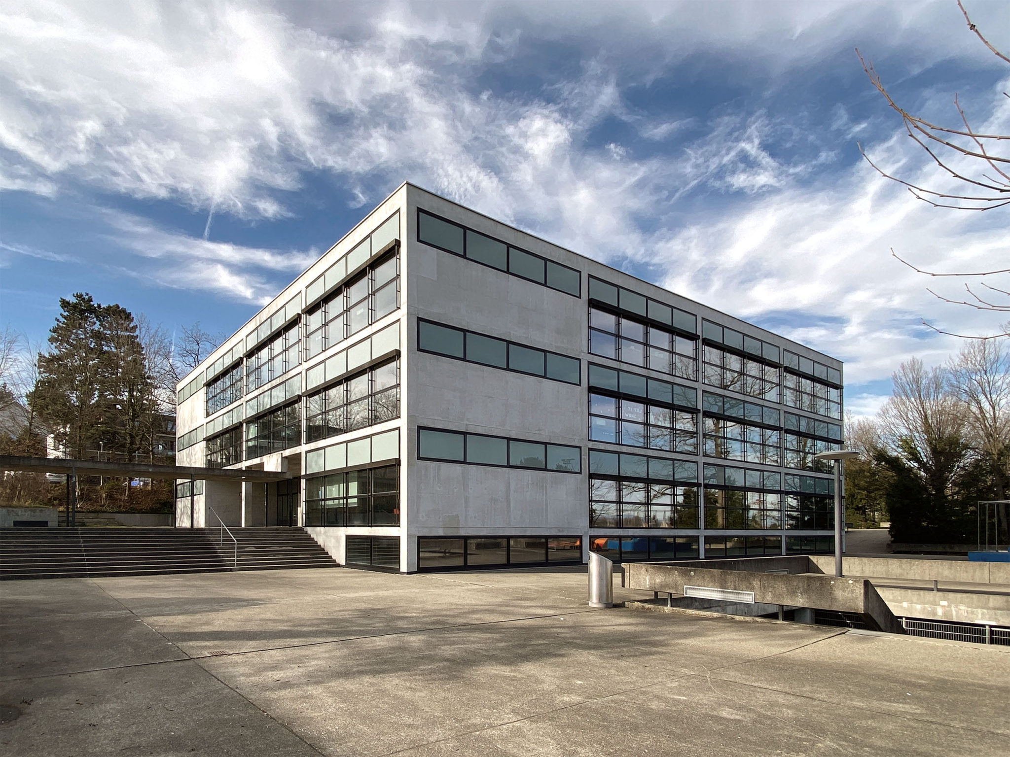 Schulhaus Spiegelfeld, Binningen © Simon Heiniger / Architektur Basel