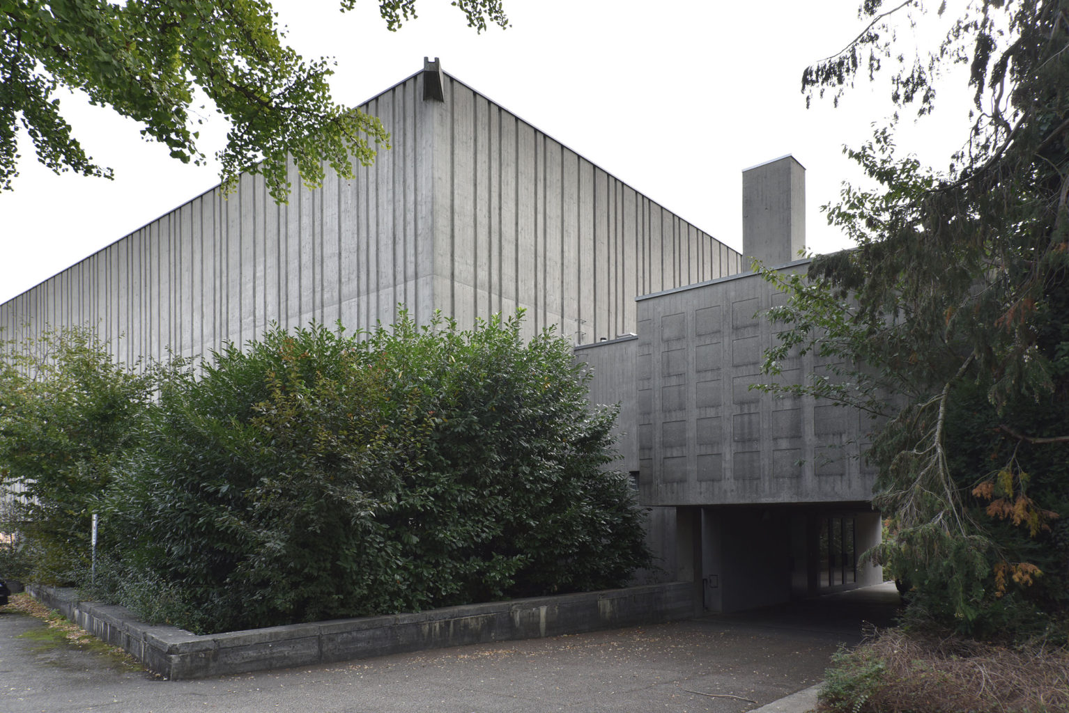 Römisch-katholische Kirche St.Peter und Paul, Allschwil © Architektur Basel