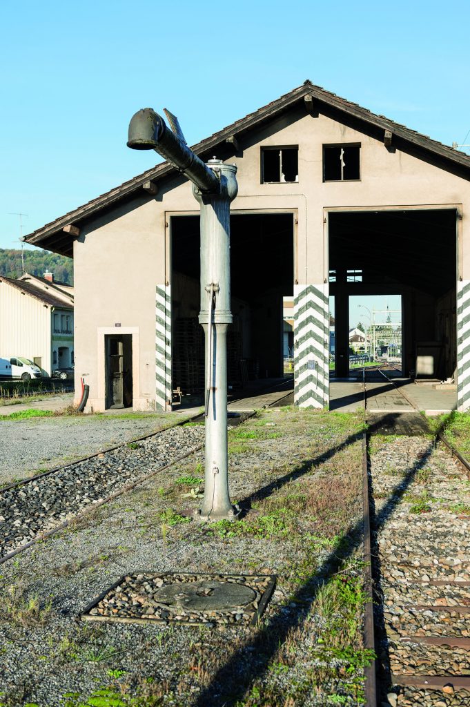 Bahnarchitekturen: Wasserkran und Lokremise in Sissach (Baujahr 1899) © Andreas Zimmermann