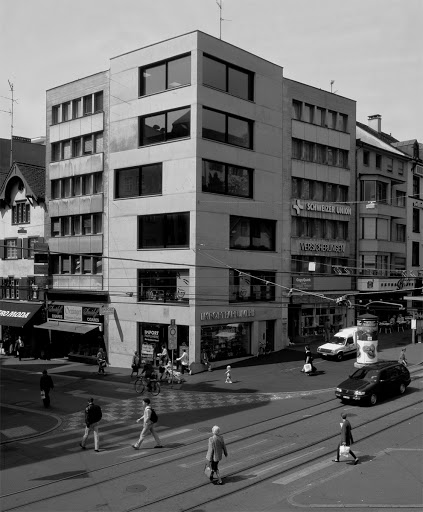 Eckgebäude am Barfüsserpaltz von  Diener & Diener Architekten © Diener & Diener Architekten