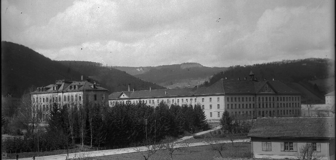 Birmann-Spital (1875) und «Pfrund» (1854), Liestal STABL_PA_6412_02_01_231, Fotoarchiv Firma Lüdin AG, Liestal, Staatsarchiv Basel-Landschaft